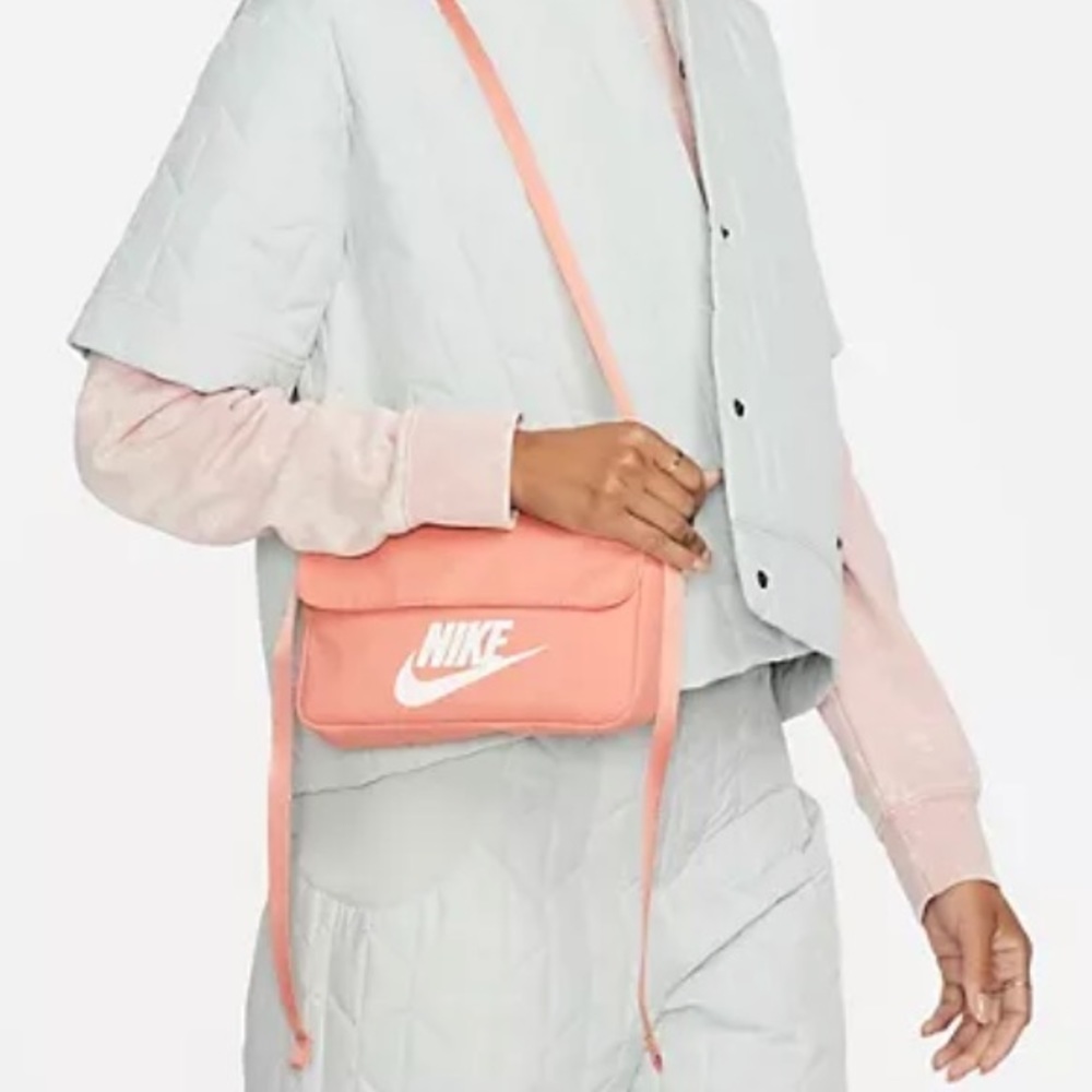 New🌿Nike Sportswear Crossbody Bag